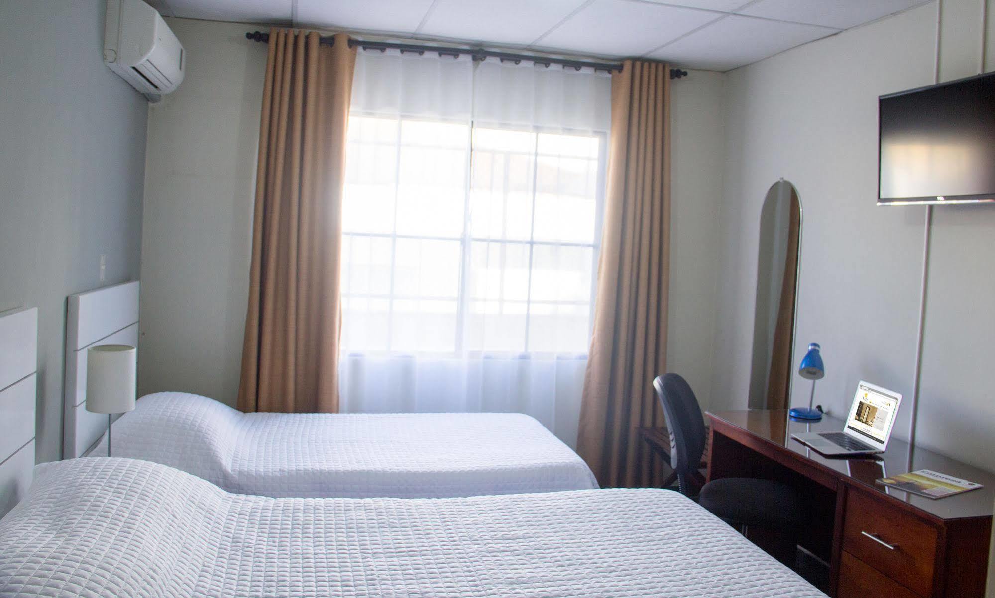 Maria Jose Suites Σαν Σαλβαντόρ Εξωτερικό φωτογραφία