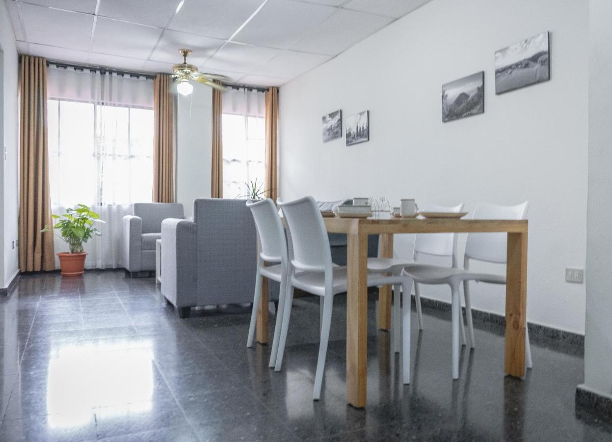 Maria Jose Suites Σαν Σαλβαντόρ Εξωτερικό φωτογραφία